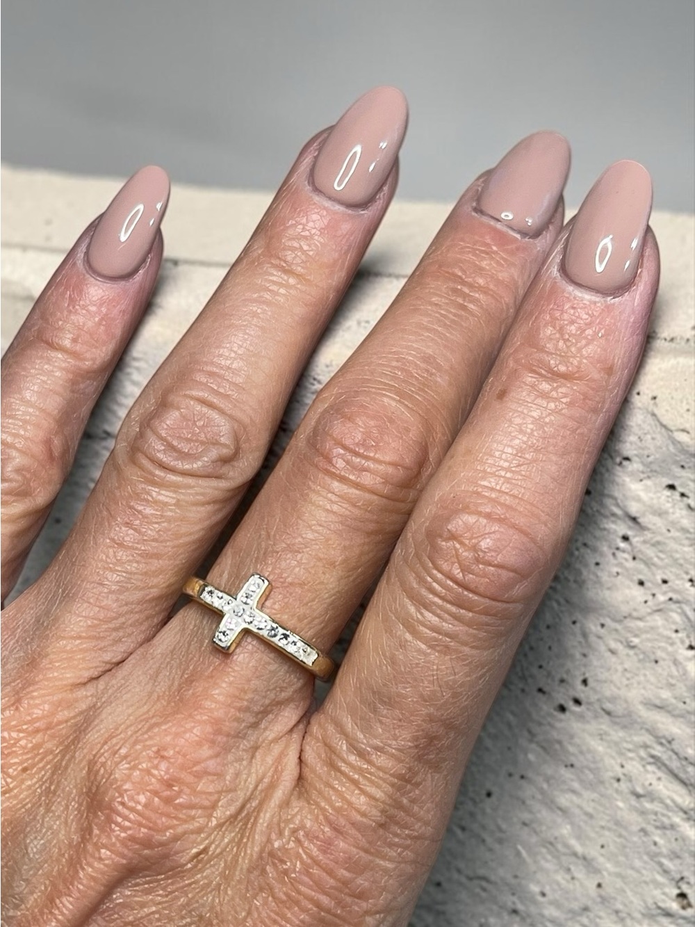 Delicate Sideways Pave Rhinestone Cross Gold Tone Band Ring Size 7.75